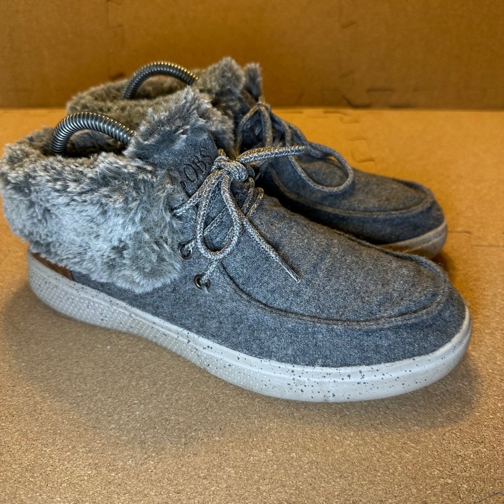 BOBS Skechers Skipper Hang Glider Women 8.5 Gray Faux Fur Loafers 113446